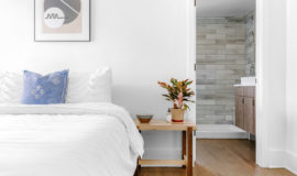 Aménager une salle de bain dans la chambre : conseils et précautions